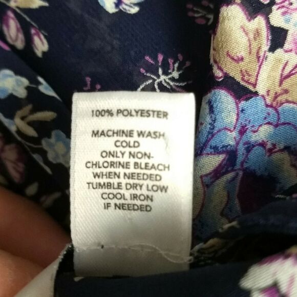 Ann Taylor Loft Floral Print Ruffle Top Blue sz M - Picture 7 of 10